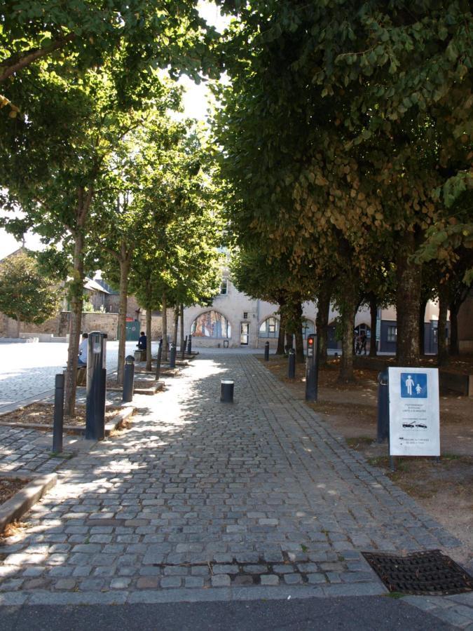 Appart Face Au Mail Limoges Exterior photo