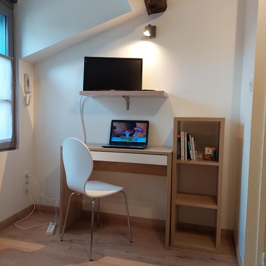 Appart Face Au Mail Limoges Exterior photo